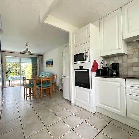 Maison Calme Au Lavandou Avec Climatisation - Fr-1-308-143 * Ле-Лаванду