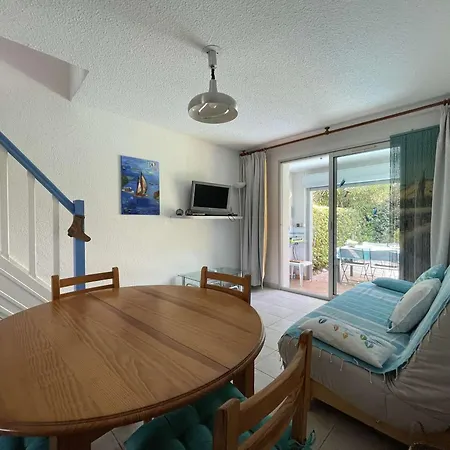 Maison Calme Au Lavandou Avec Climatisation - Fr-1-308-143