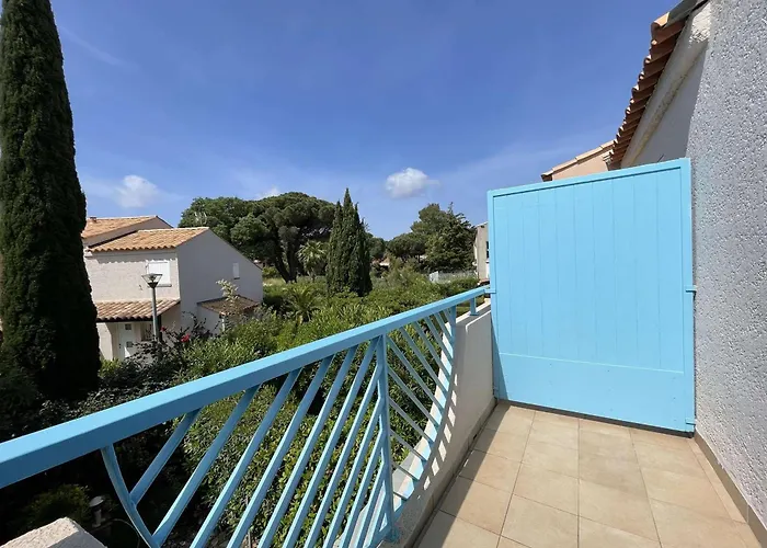 Maison Calme Au Lavandou Avec Climatisation - Fr-1-308-143 * Le Lavandou